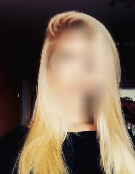 Louise, 28