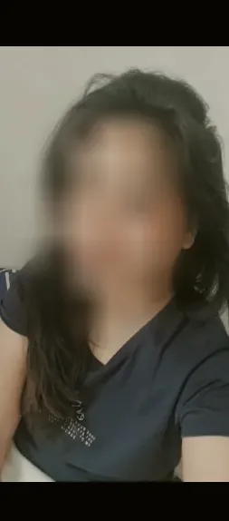 Michelle, 31