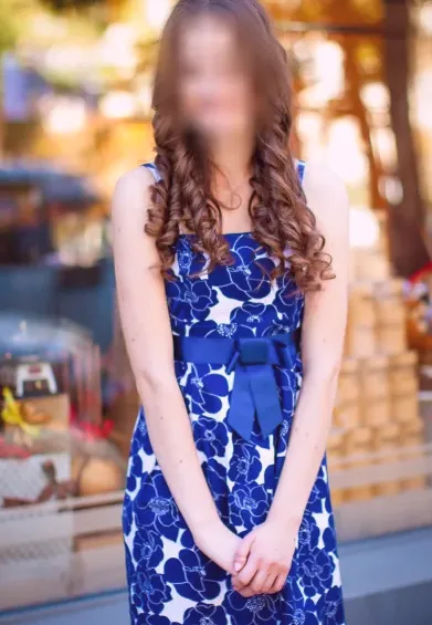 Olivia, 32